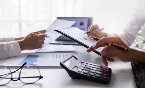 Commercial Lending Defaults: Understanding Loan Covenant Consequences 